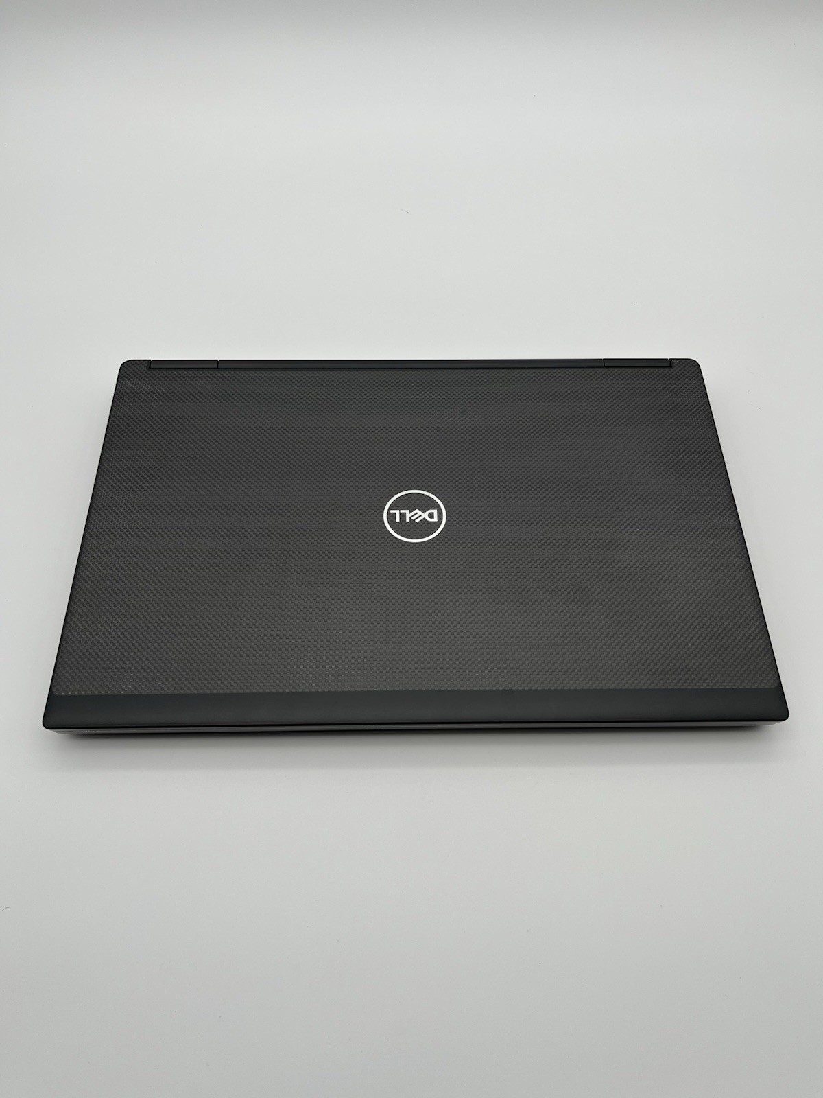 Dell Precision 7730 17.3″ Laptop i7-8750H 2.20GHz 32GB RAM 1TB SSD 8GB GPU