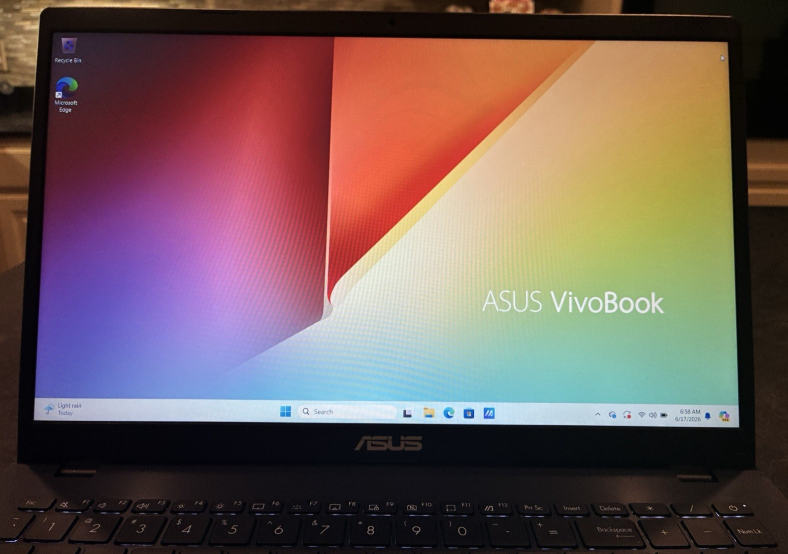 Asus VivoBook E510MAB_L510MA 15.6″ 4 GB RAM 128GB