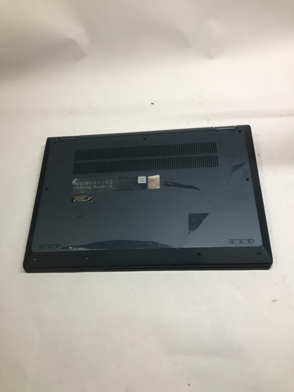 Lenovo IdeaPad Flex 5 14ALC05 14″ Ryzen 5 5000 Series NO RAM NO SSD For Parts
