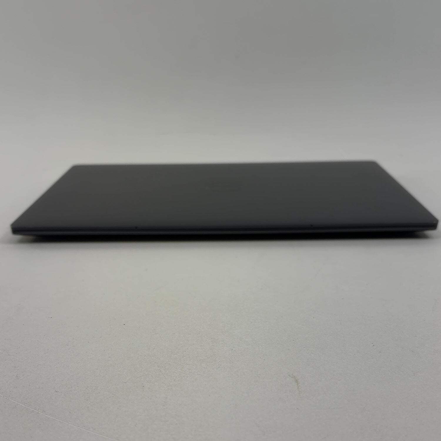 Dell XPS 9320 13.4″ Touchscreen i7-1360P 2.2GHz 32GB RAM 1TB SSD