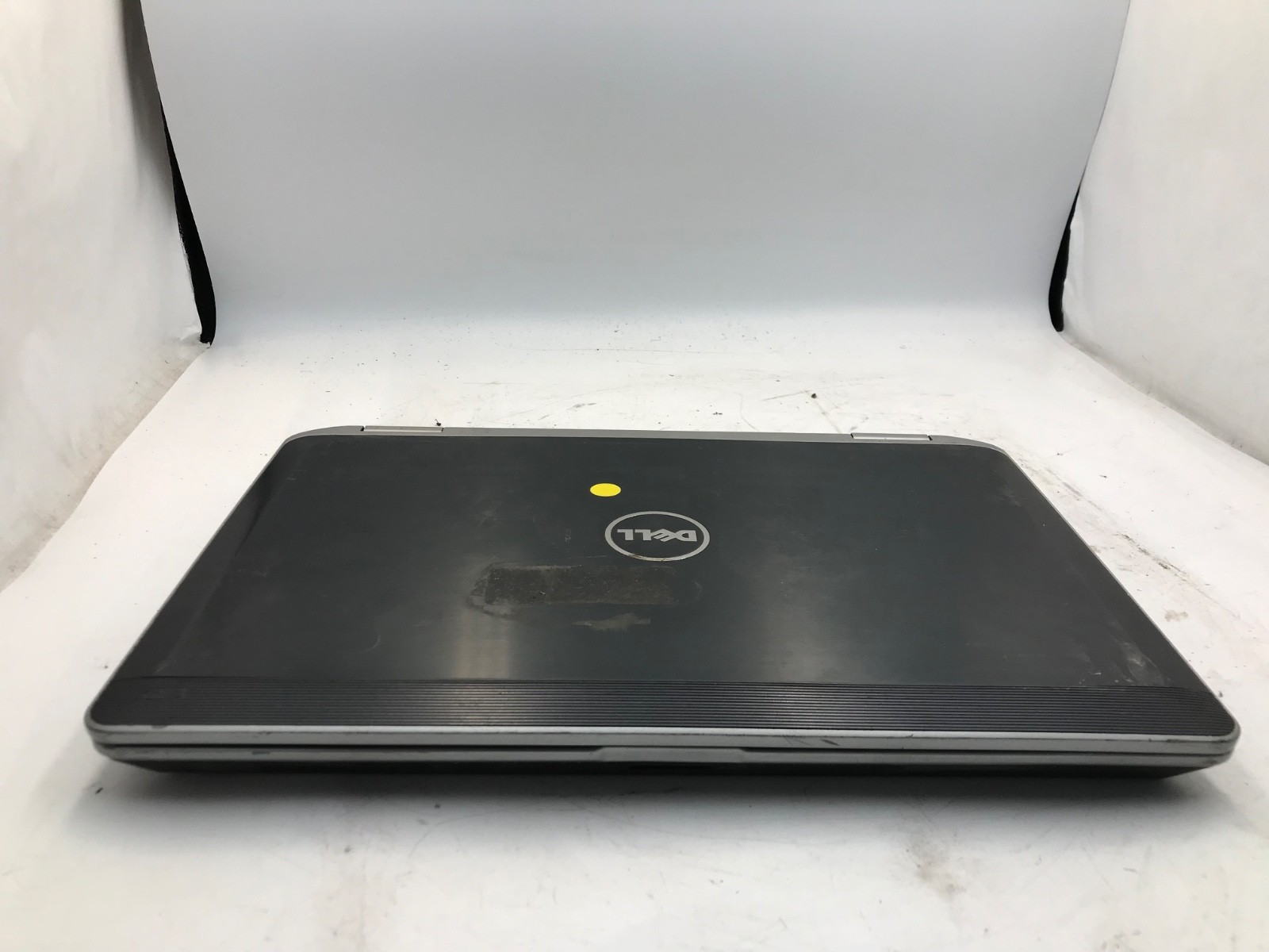 Dell Latitude E6320 Intel Core i5-2540M 13″ 2.6 GHz -BAD DISPLAY/TOUCHPAD – MZ