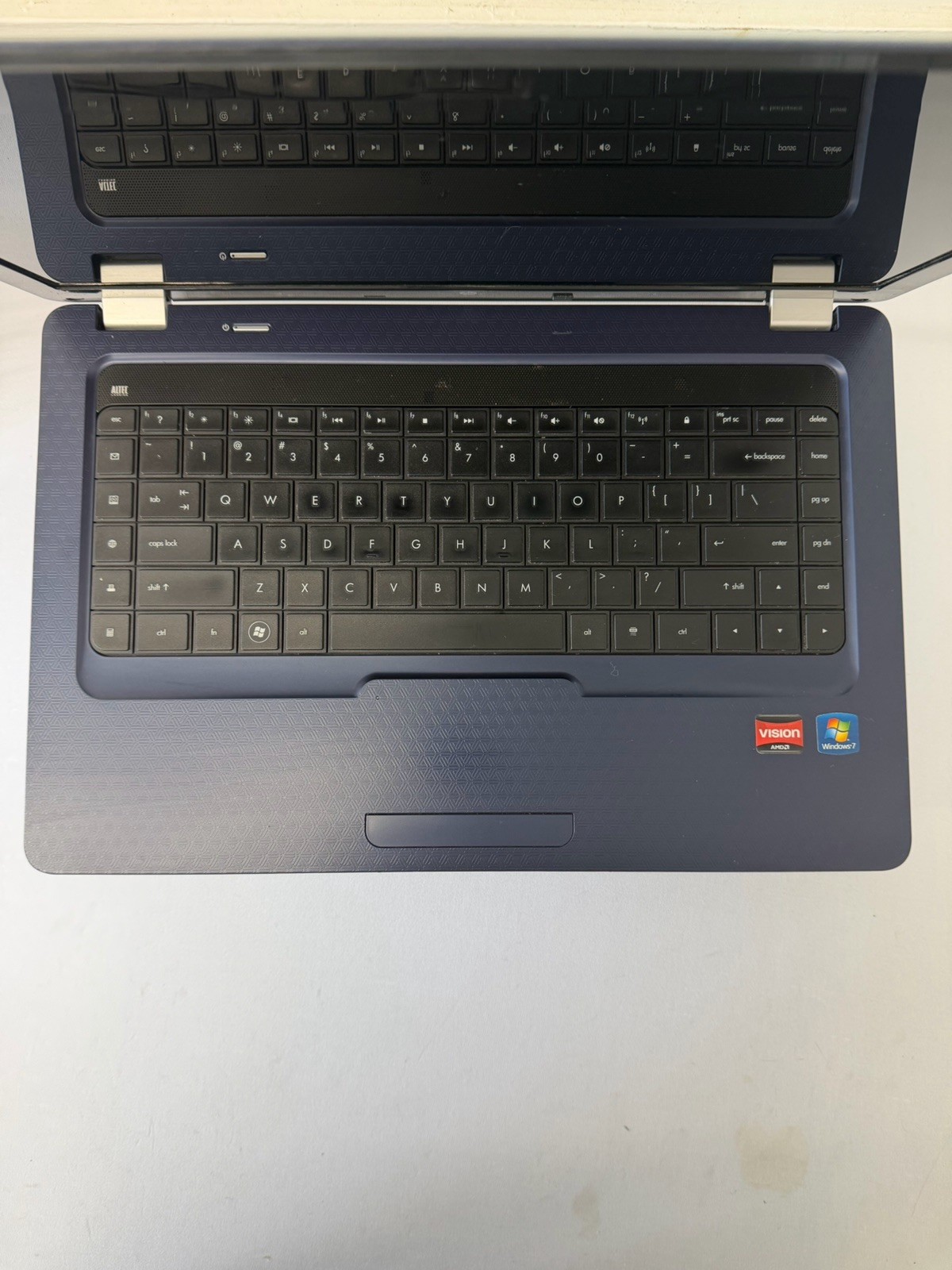 HP G62-347NR Laptop – Unknown if Screen is Good – AMD – Read Des