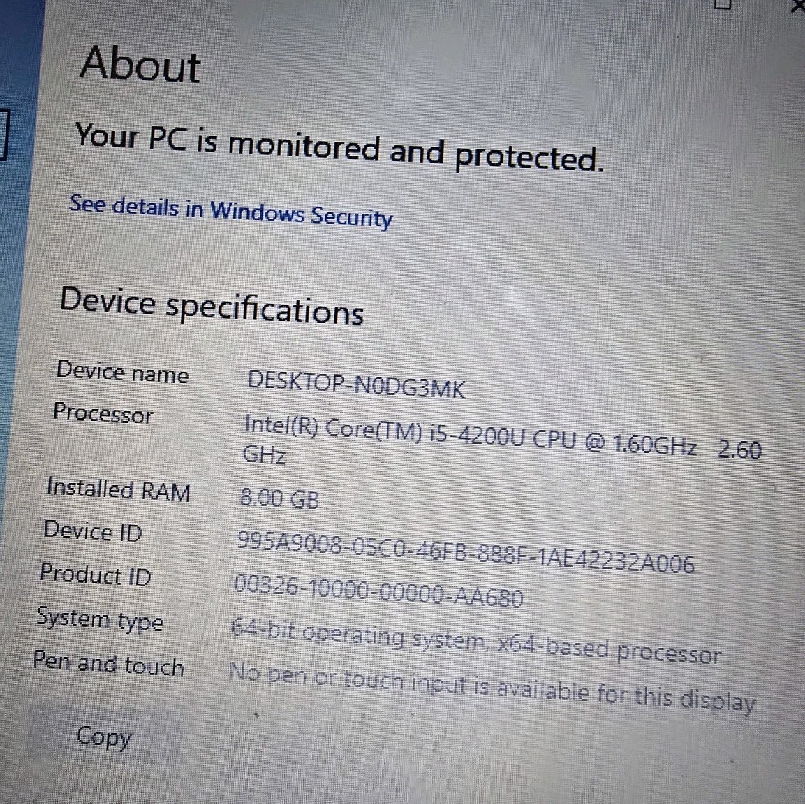 Toshiba Satellite L55 15.6″ Laptop i5-4200U 8GB ~700GB HDD Works Read