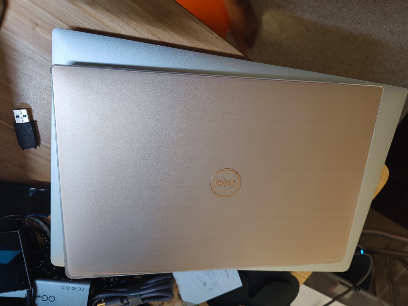 Dell XPS 9370 4k Display 512MB SSD 16G Ram Windows Hello ..Rose Gold.Hardly used