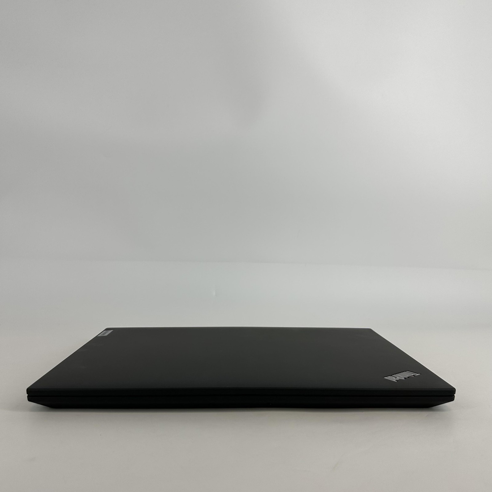 Lenovo ThinkPad T16 Gen 1 Gray FHD+ 2.2 GHz i7-1270P 16GB 512GB SSD Very Good