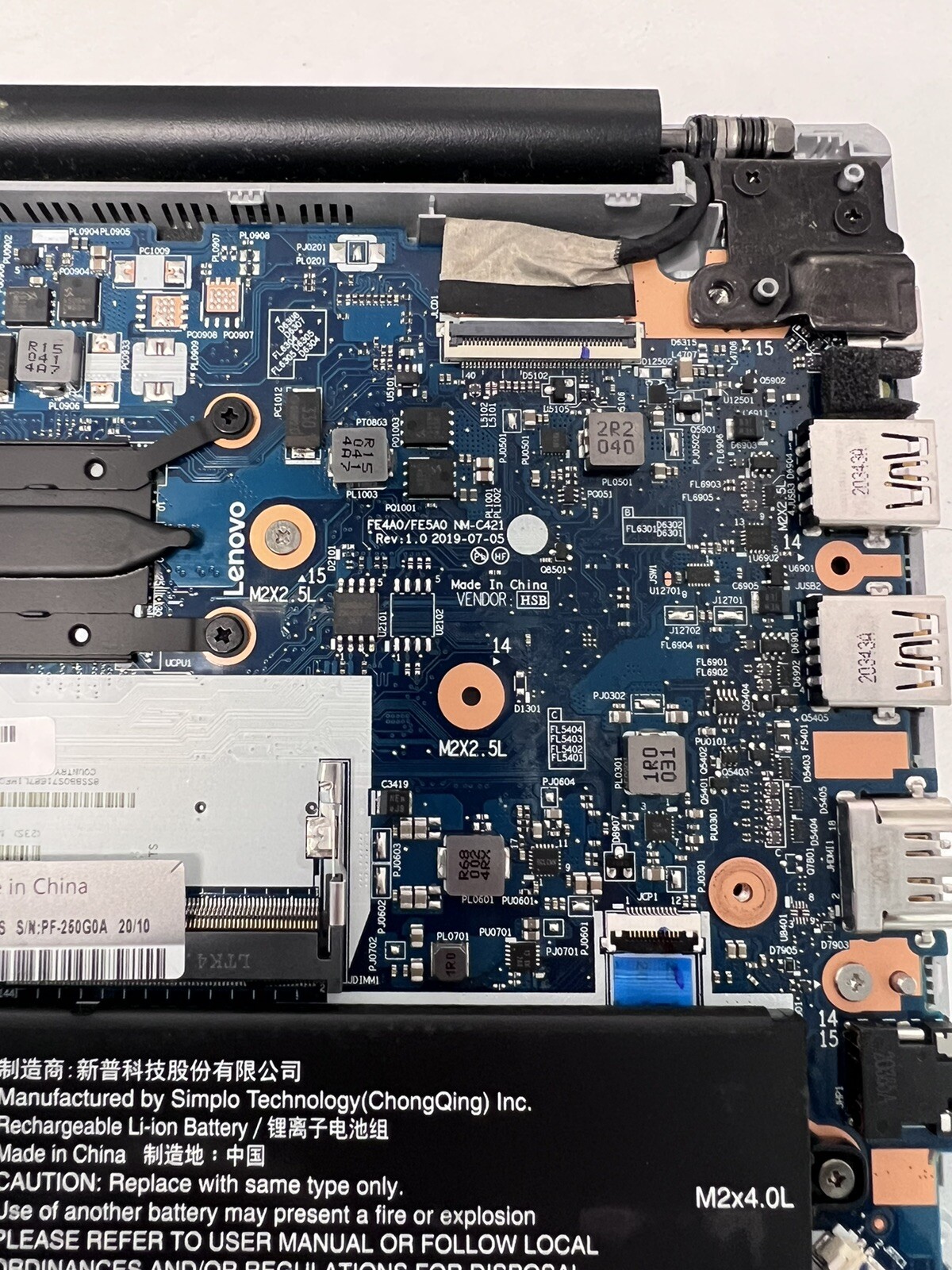 Lenovo ThinkPad E15 15.6″ FHD i7-10510U ( NO POWER ON – For Parts Only )