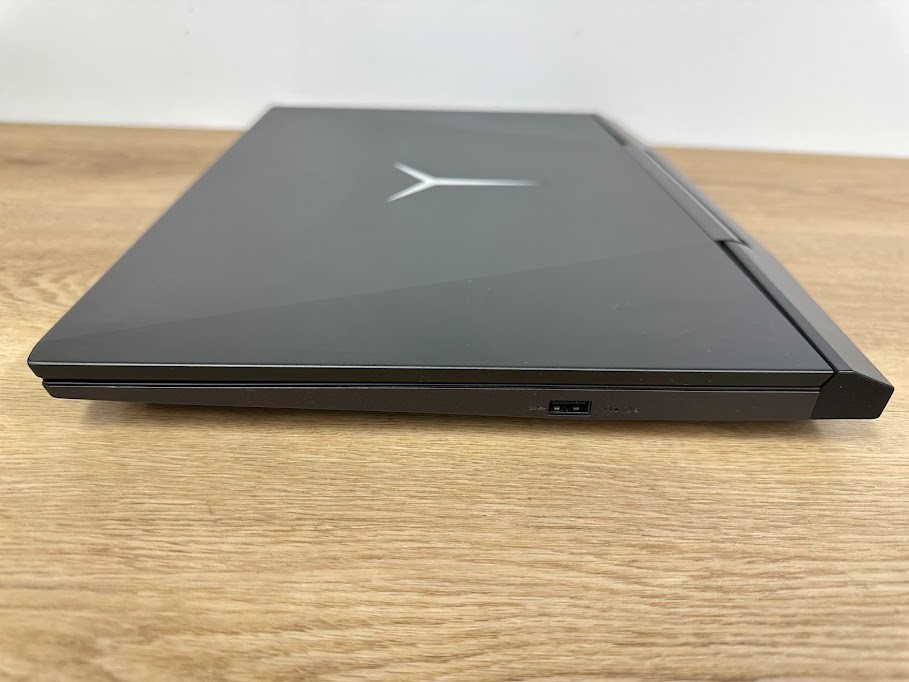 Lenovo Legion Y545 81Q6 Core i7 9750H 16GB DDR4 Nvidia GTX 1660Ti 512GB SSD 2019