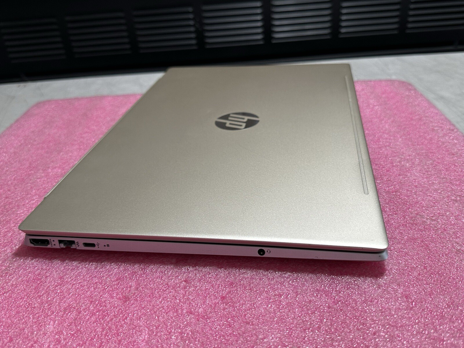 HP G7BSKU1#ABA Laptop 15.6″ AMD A9-9425 Radeon R5 3.1GHz 16GB 256SSD Win10