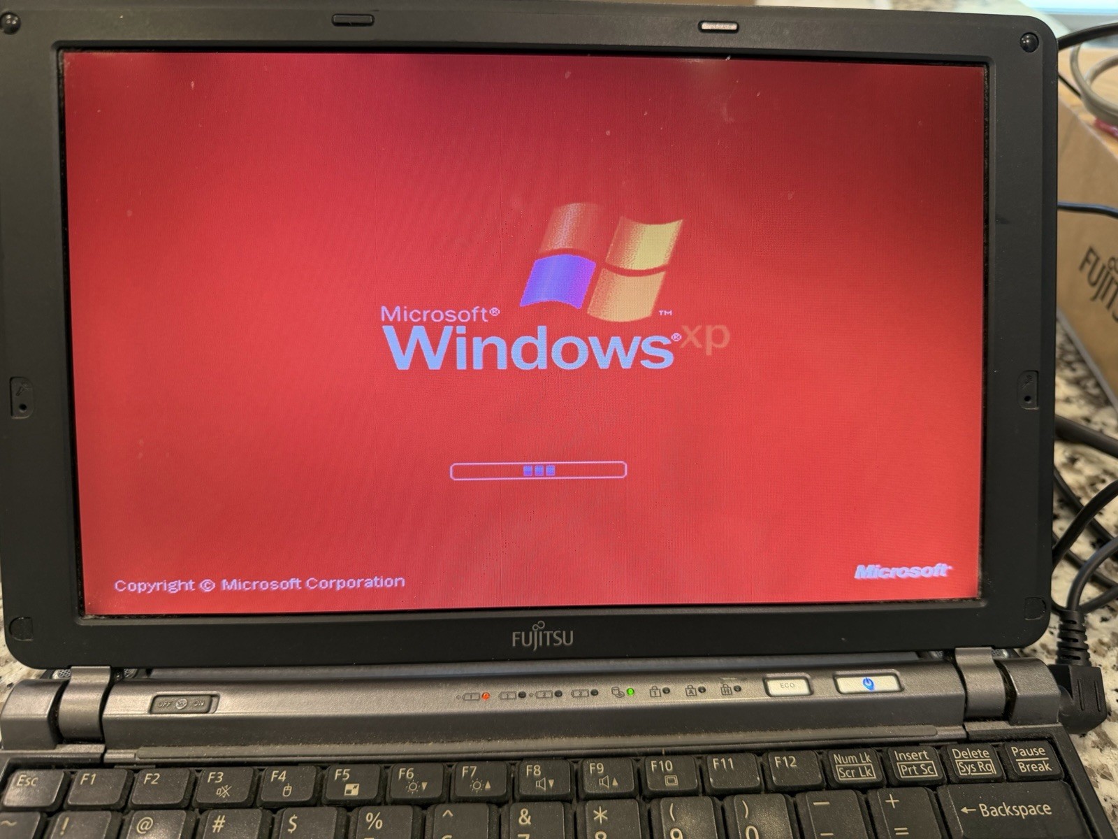 Vintage Fujitsu Lifebook Model P7120 PC Computer Laptop/Notebook w/Windows XP