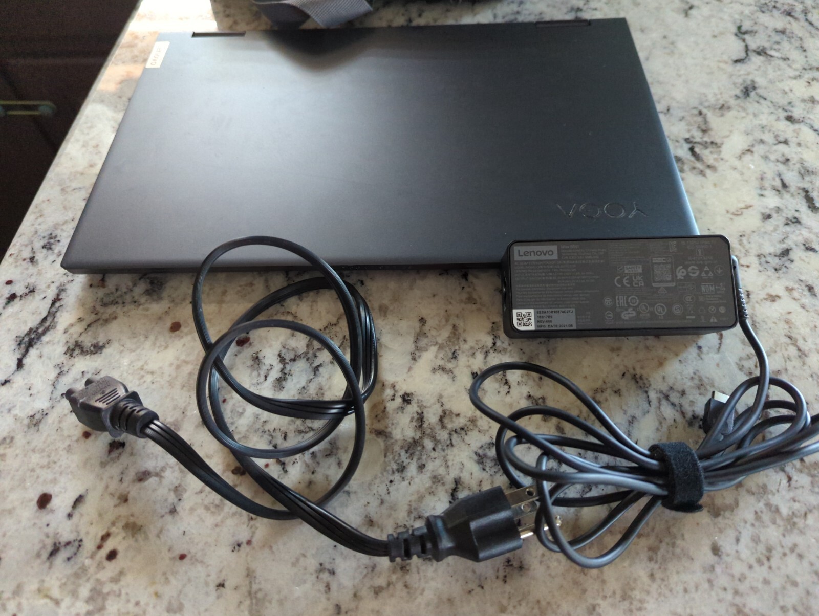 Lenovo Yoga 7 15ITL5 15.6″ (256GB SSD, Intel Core i5 11th Gen., 4.20 GHz,…