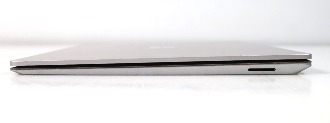 Microsoft Surface Laptop 4 1958 13.5″ Ryzen 5 16GB DDR4 No HDD COA OS