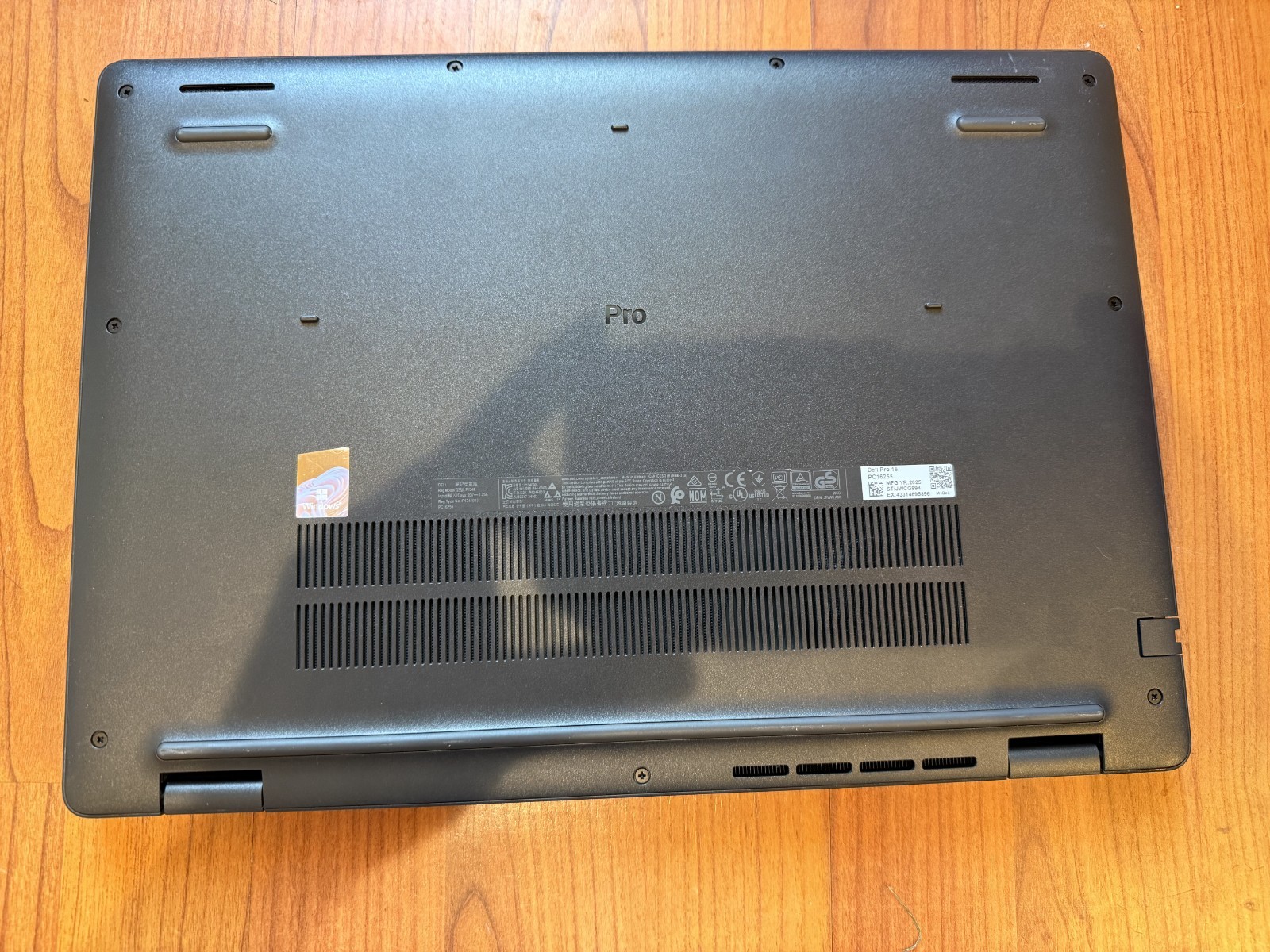 Dell Pro 16 PC16255 15.6″ Ryzen 5 Pro 215 3.2GHz 16GB RAM 256GB SSD WARRANTY