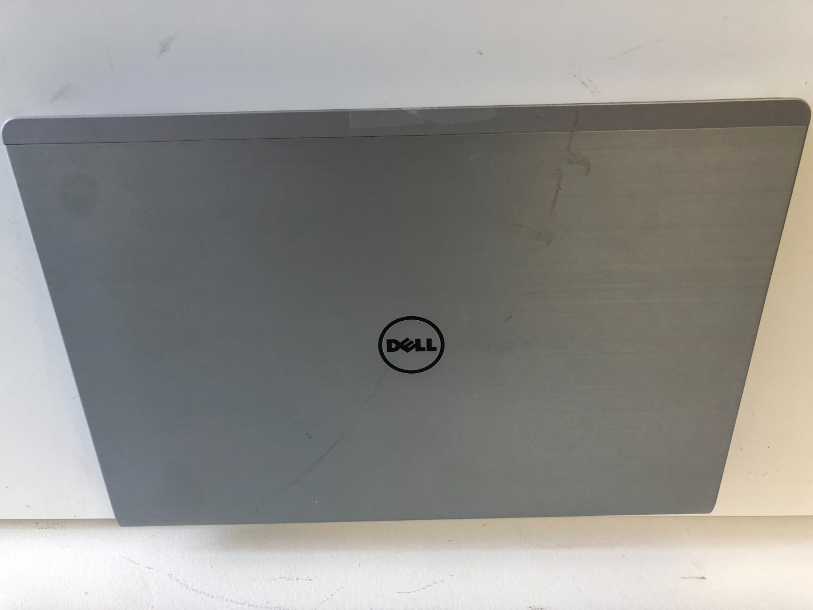 Dell Inspiron 5748 laptop 17.3 ” i5-4210U, 8GB, No Hard Drive
