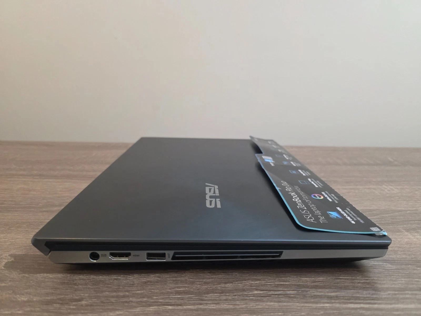 ASUS ZenBook Pro Duo UX581GV i9 RTX2060 32GB 1TB SSD 4K OLED | NEW Battery | Box