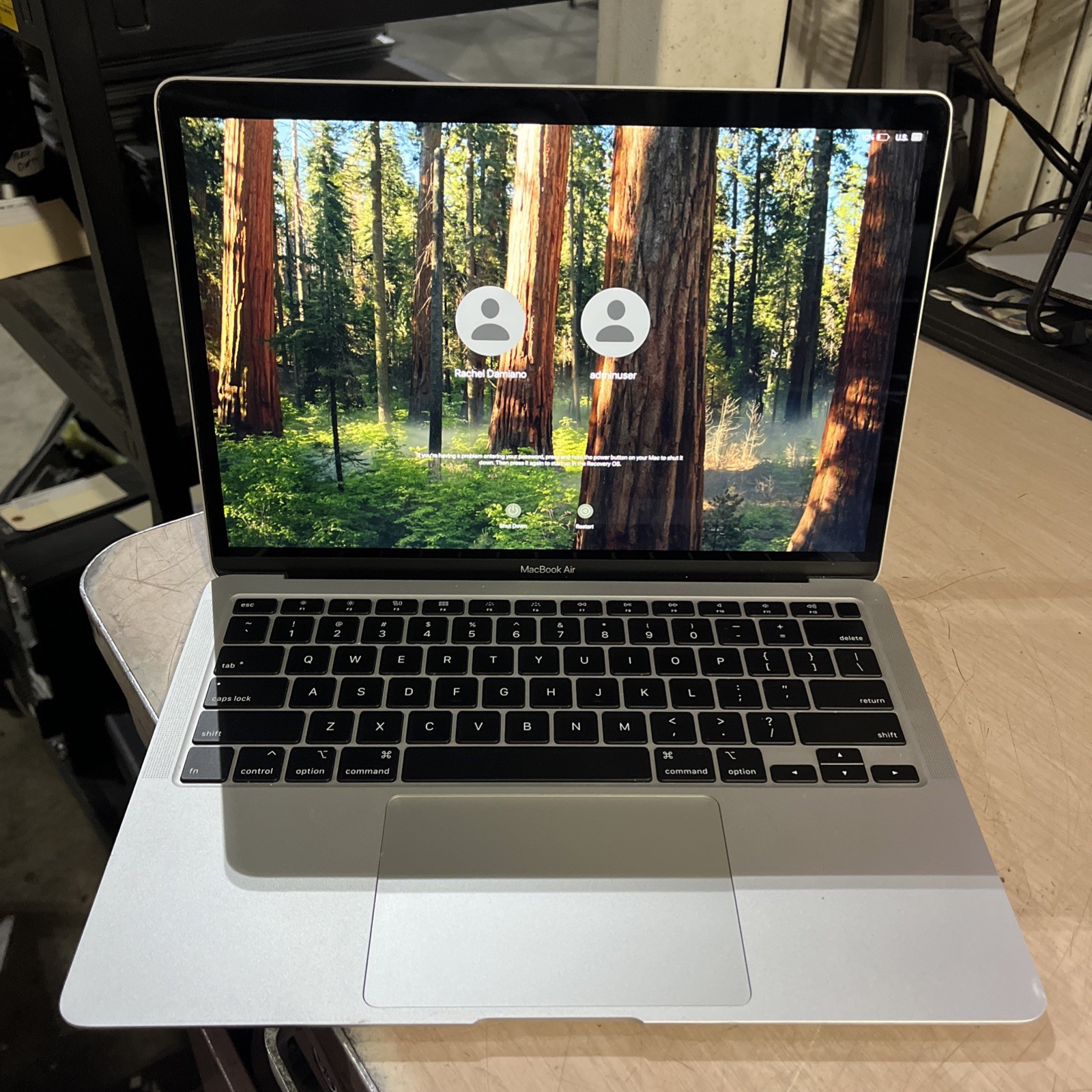 APPLE MACBOOK AIR 13′ SCISSOR, 2020 CORE I3-1000NG4 1.1GHZ 8GB RAM 256SSD