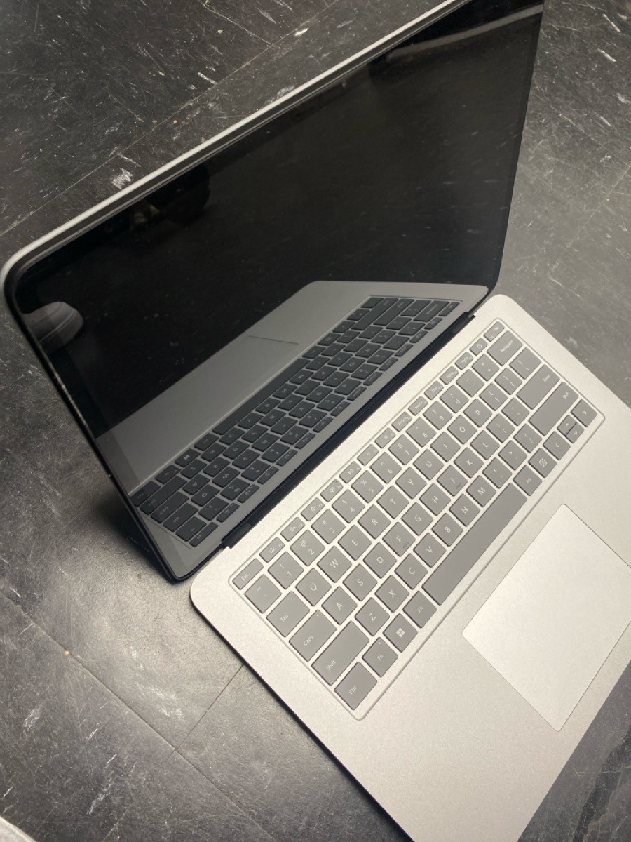Microsoft Surface Laptop Studio 1964 i7-11370H 3.3GHz 32GB 1TB W11Pr (EZ5000130)