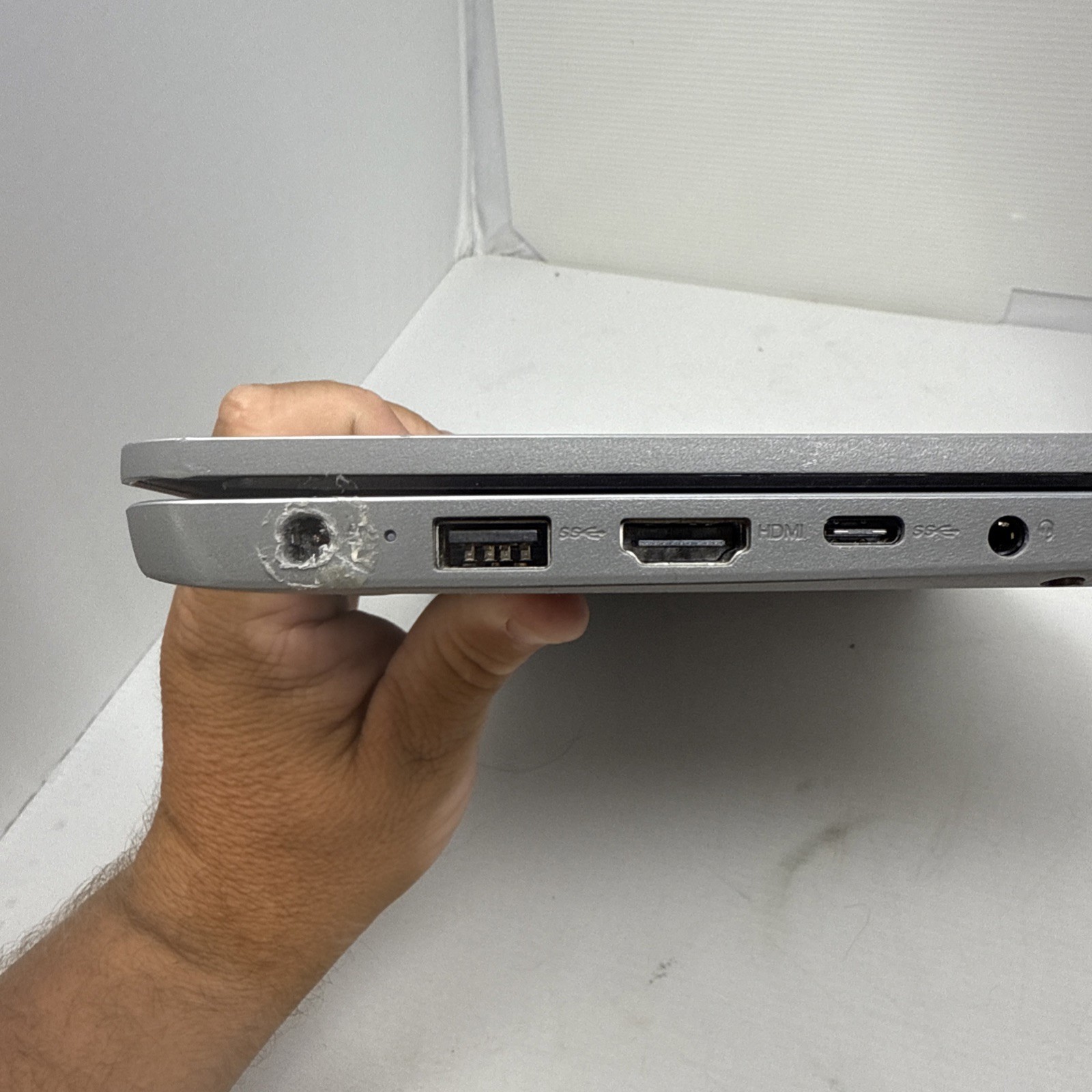 LENOVO IDEAPAD 1 14IGL7 – FOR PARTS – INTEL CELERON – 4GB RAM – 14″ – READ – BB