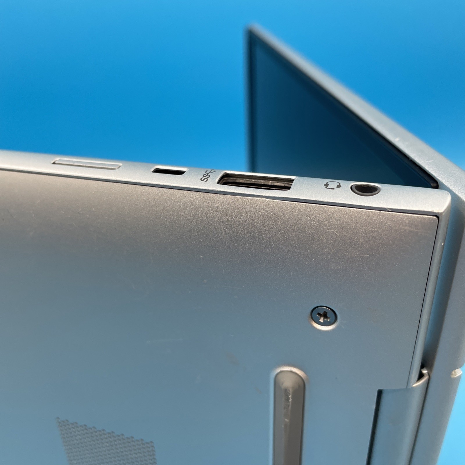 HP EliteBook 840 G10 | i5-1345U | 16GB RAM | 256GB SSD | WIN 11 PRO | 75% BATT