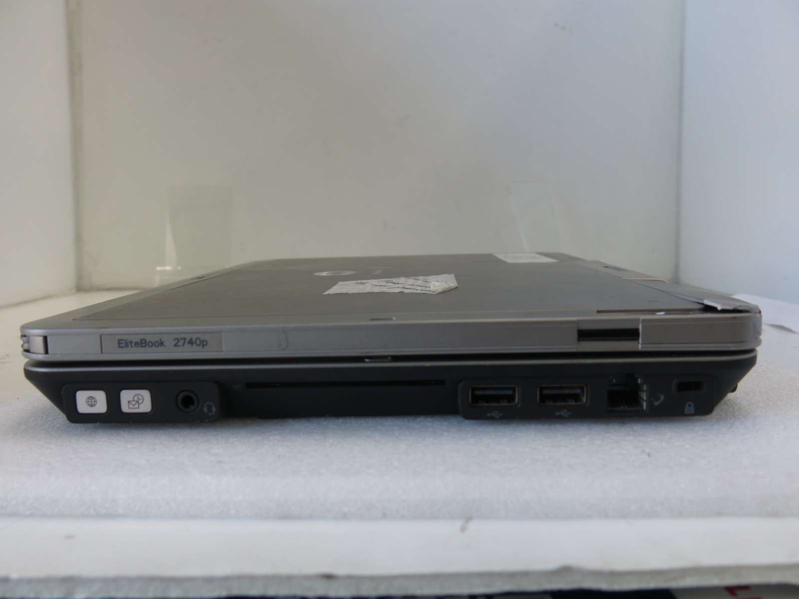 HP EliteBook 2740p Laptop | Core i5 M560 2.67GHz 2GB Ram 160GB HDD | Powers On