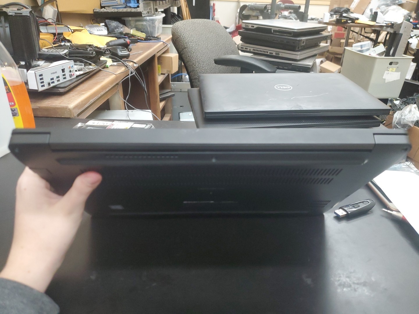 Dell Latitude 7490 14″ Touch (Intel Core i5-8350U, 16GB 256 GB SSD) 121925-3