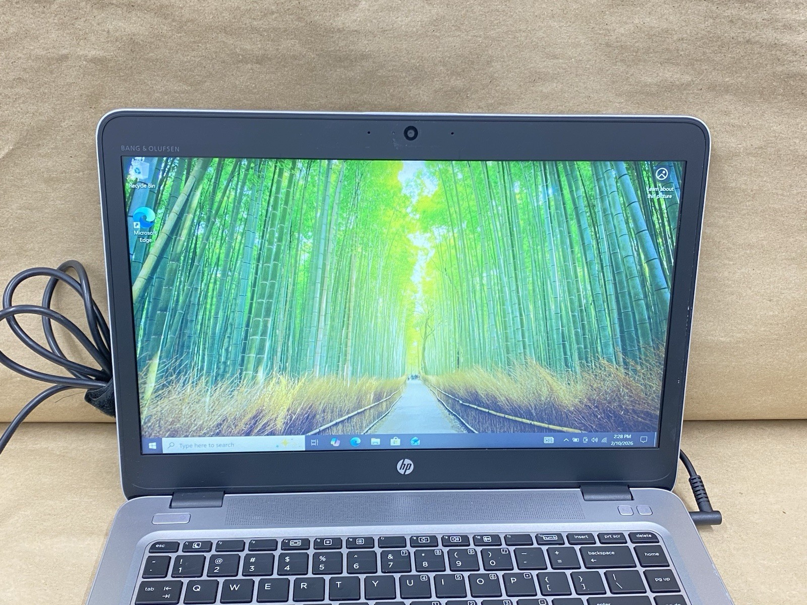HP mt43 – 14″ FHD – AMD PRO A8-9600B – 4GB – 128GB – Win 10 – READ