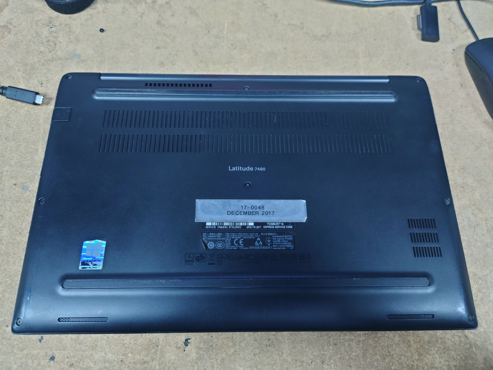 Dell Latitude 7480 14″ FHD i7-7600U 16GB RAM No Battery/OS/SSD