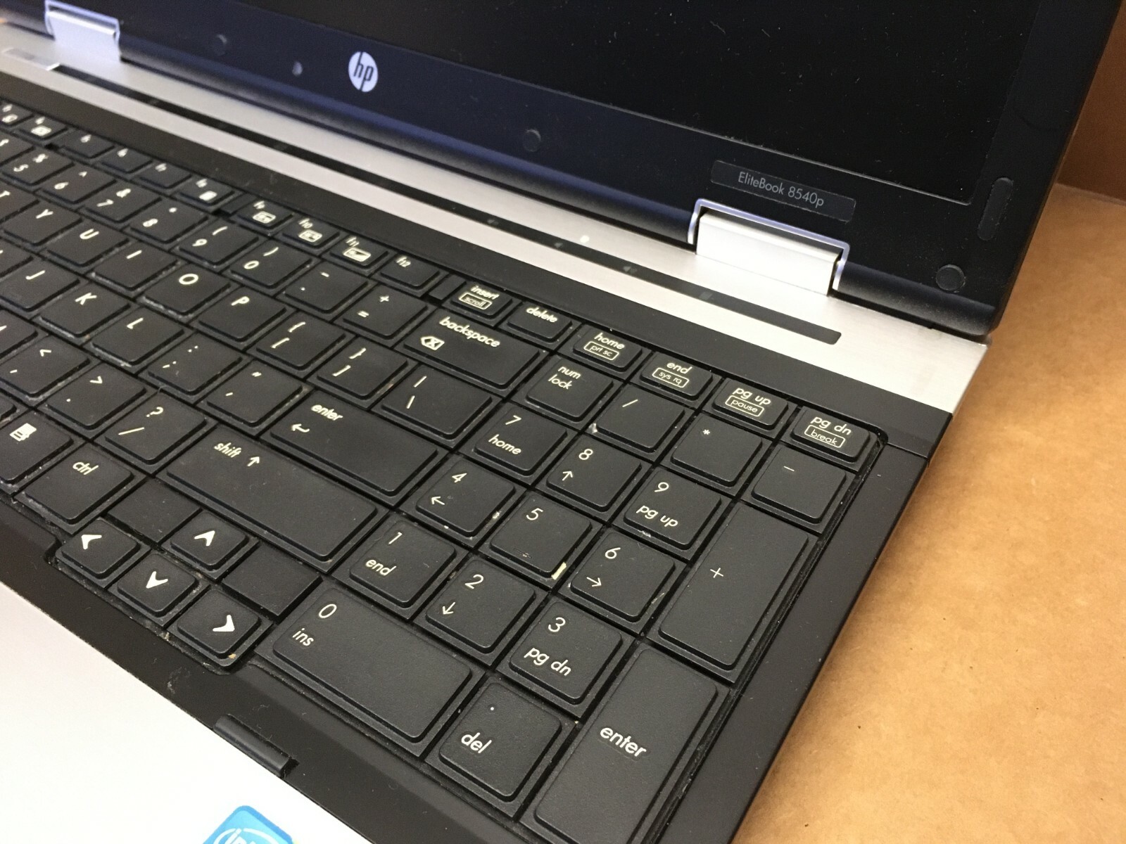HP EliteBook 8540P Laptop i5 2.67GHz 4GB 256GB SSD 15.6″ LCD NVIDIA WINDOWS 10