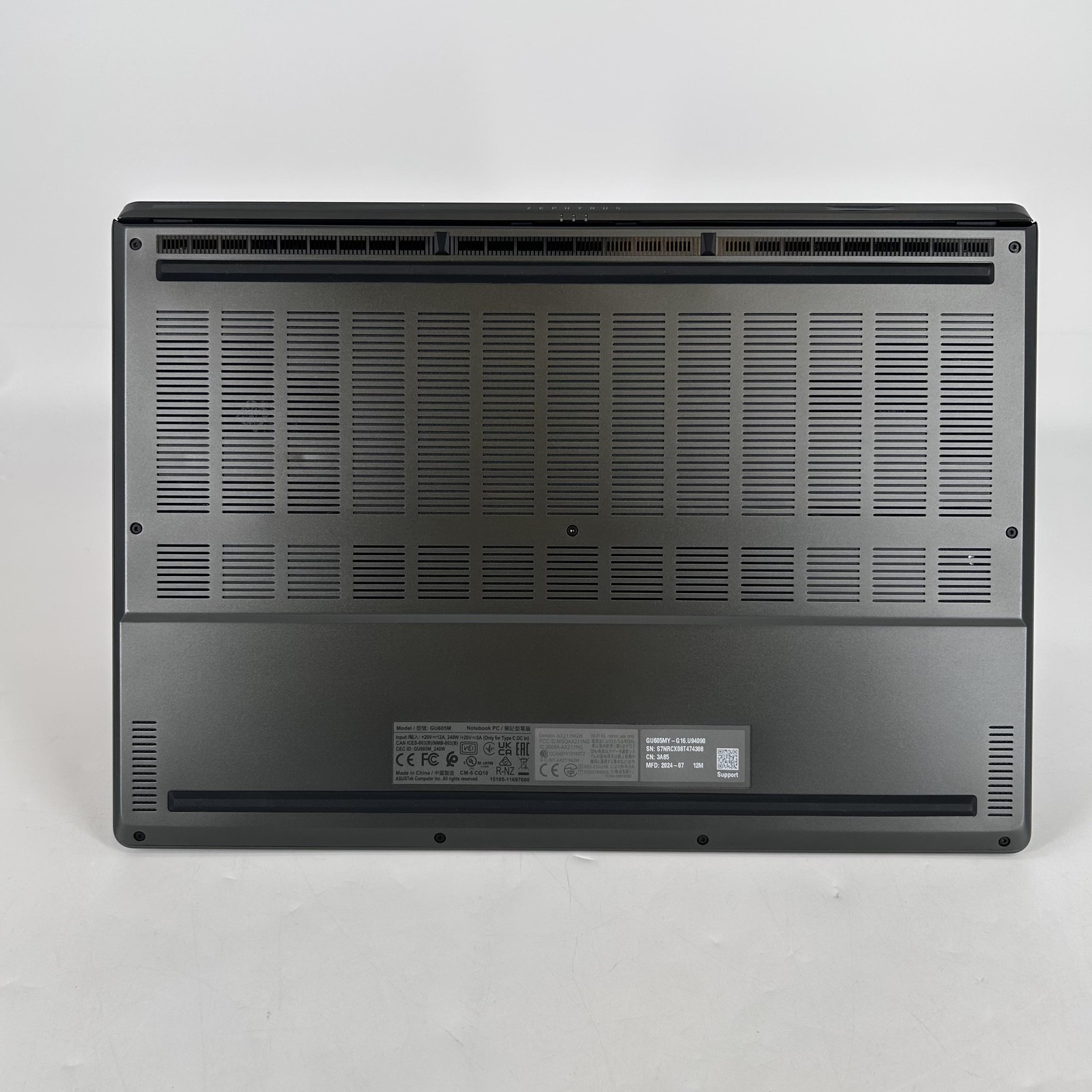 Asus ROG Zephyrus G16 GU605 16 QHD+ 2.5 GHz Ultra 9 185H 32GB 2TB SSD RTX 4090