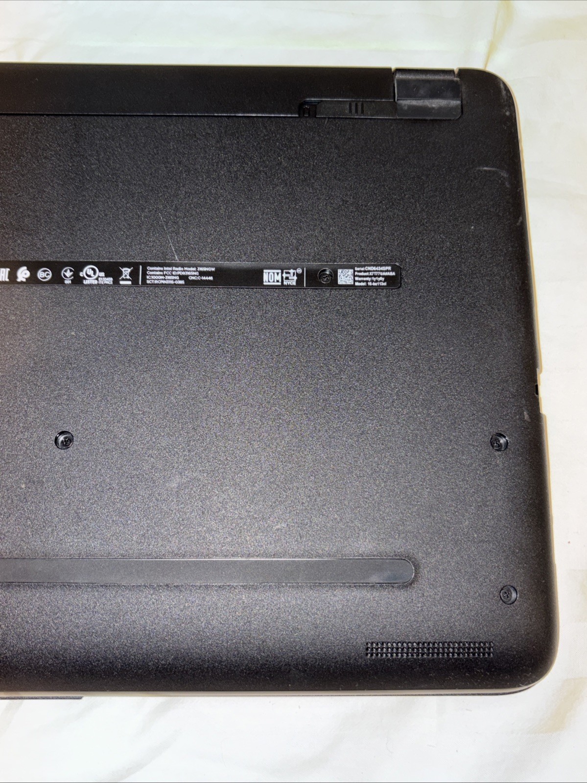 HP 15-ba113cl 15.6″ AMD A10-9600P@2.4GHz 12GB 1TB HDD Windows 10 Home Laptop