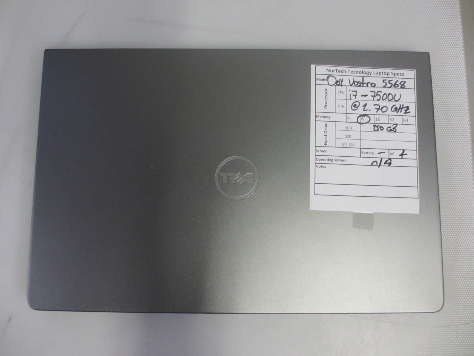 Dell Vostro 5568 Intel i7-7500U 2.7GHz 8GB 250 GB HDD NO OS, NO BATTERY