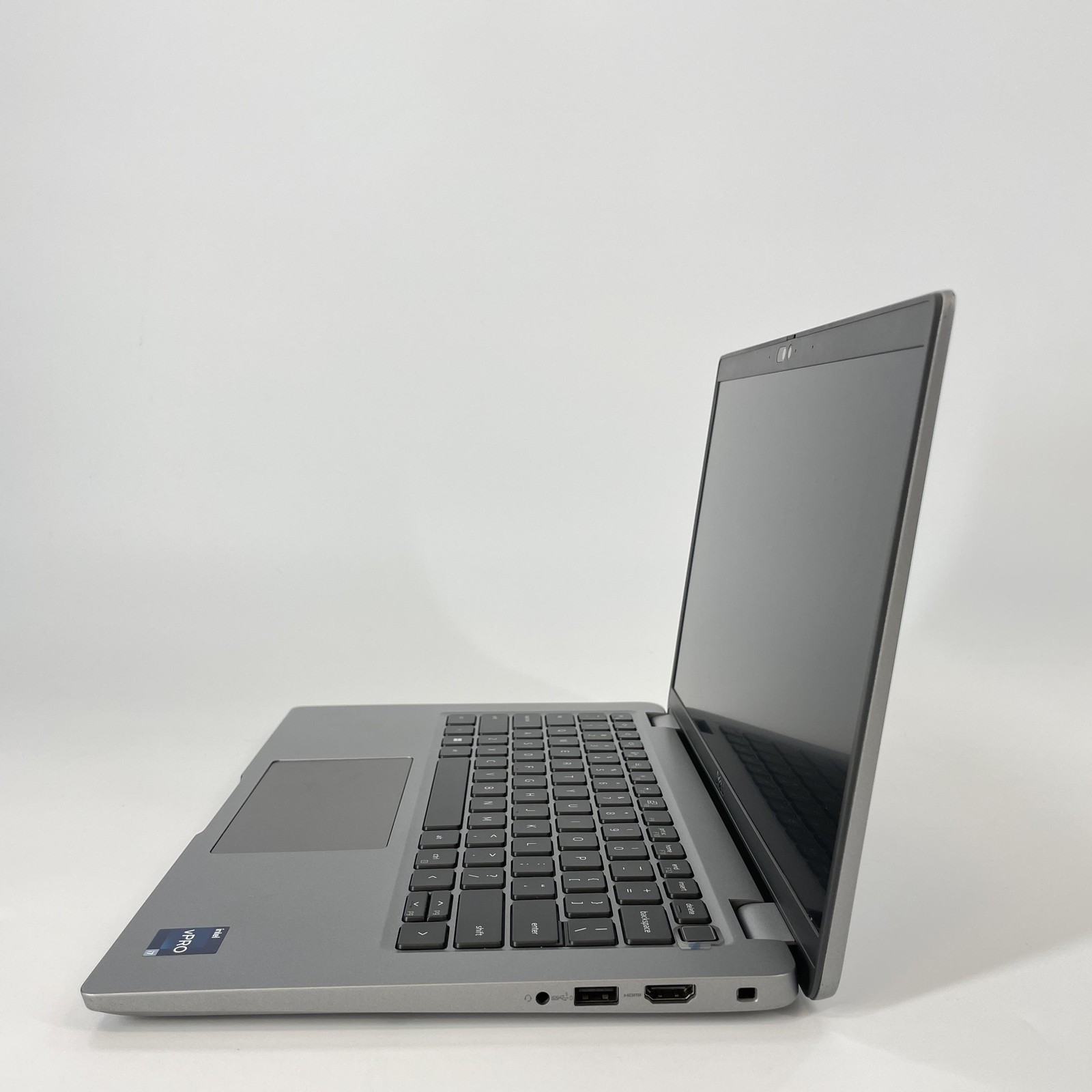 Dell Latitude 5440 14 Gray FHD 1.8 GHz i7-1365U 16GB RAM 512GB SSD Very Good
