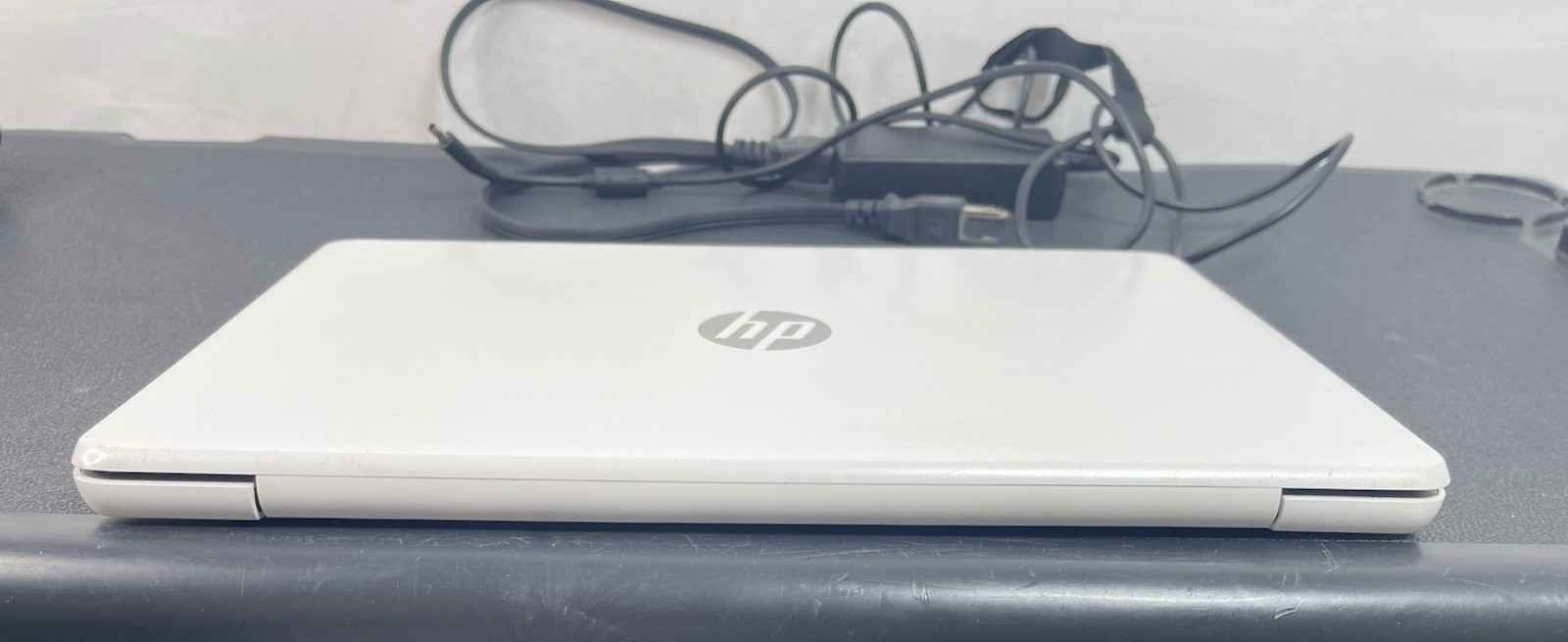 HP Laptop Stream 14 AMD A4-9120e Radeon R3 4 Cores 4GB 1.50 GHz 13.5″