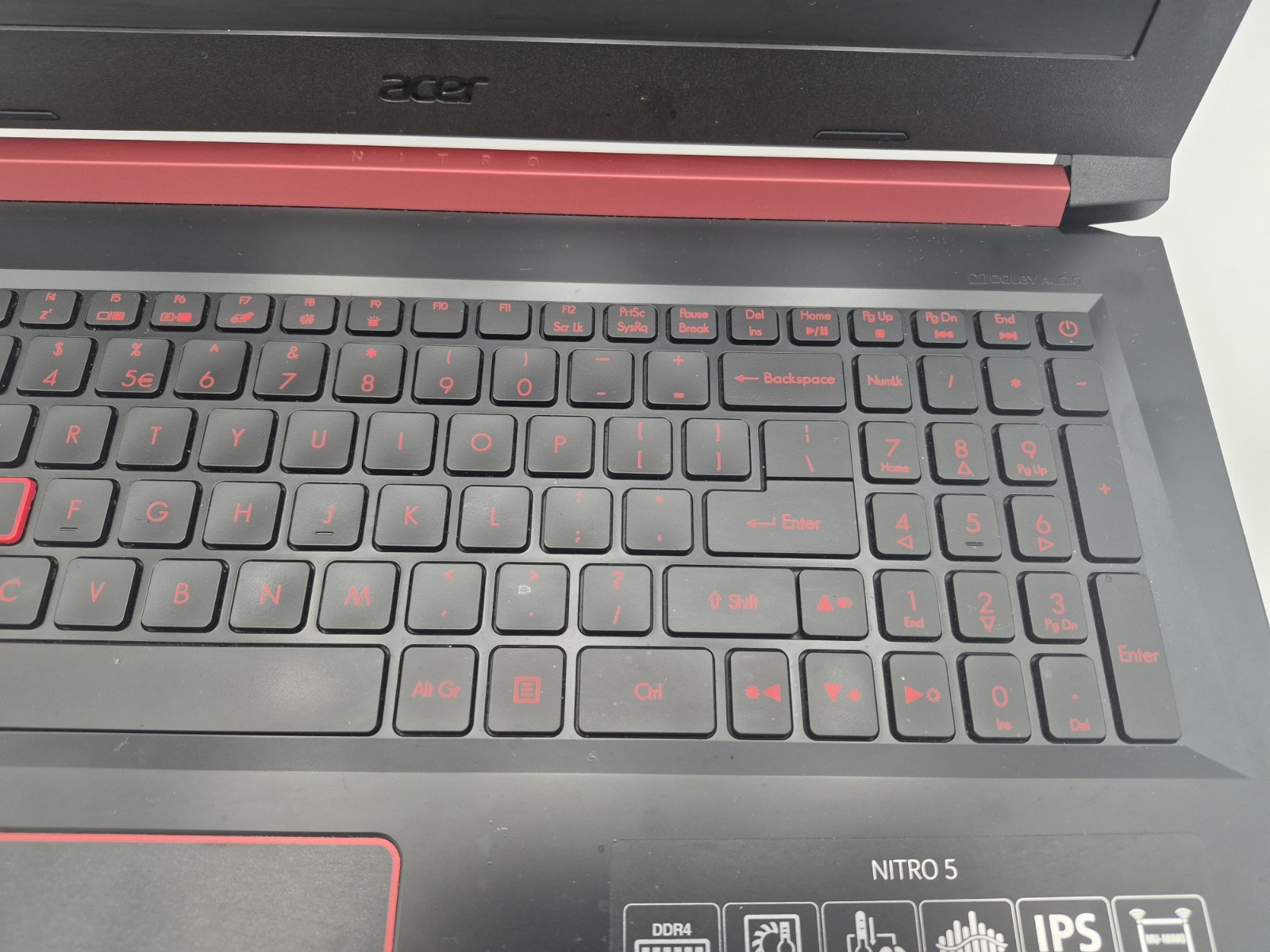 Acer Nitro 5 15.6″ FHD Gaming Laptop Ryzen 5 Radeon RX w/ Charger (Pre-owned)