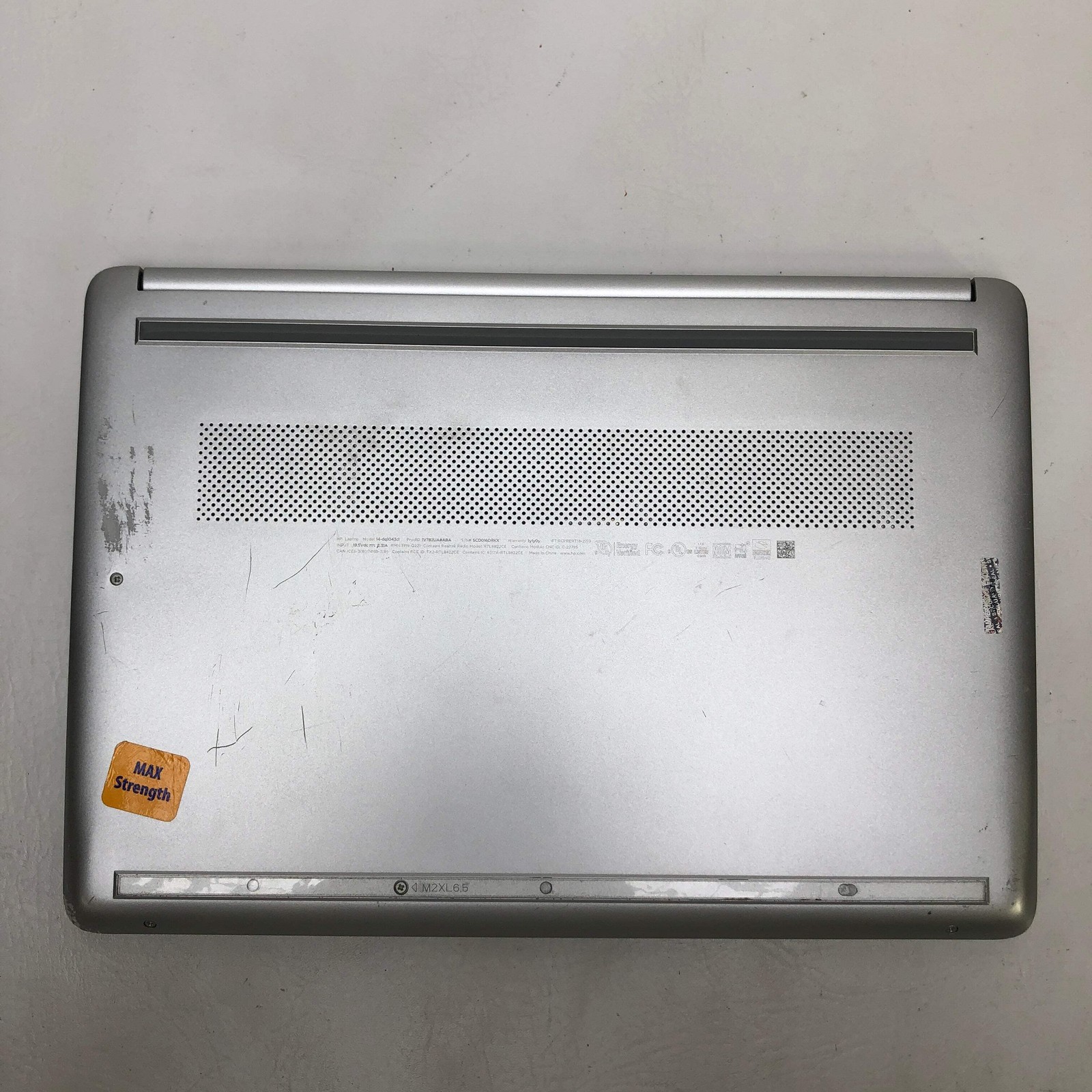 Broken HP Laptop 14-DQ1043CL 14″ i3-1005G1 1.19Ghz 8GB RAM 256GB SSD/ Marks Scre