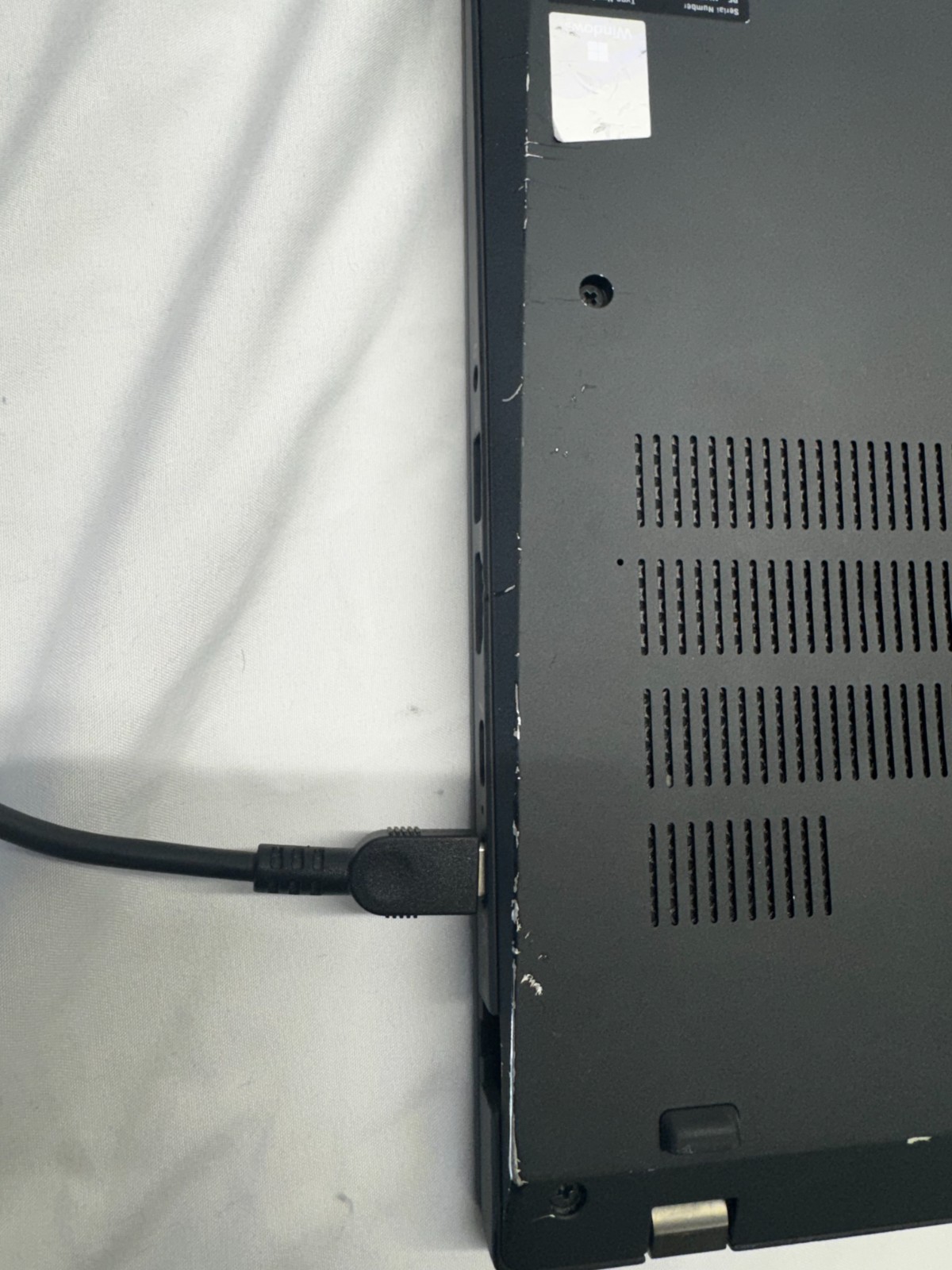 Lenovo ThinkPad P14s Gen 4 14″ (512GB SSD, Intel Core i7 13th Gen., 5.00 GHz,…