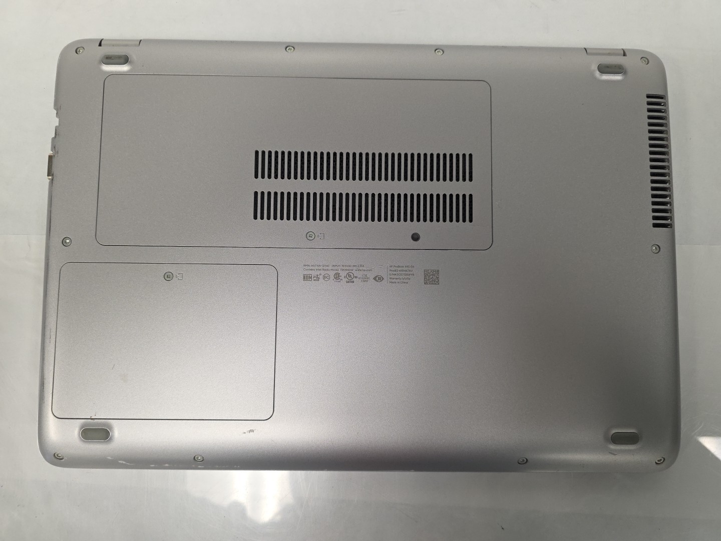 Hp ProBook 440 G4| 8GB RAM| 128GB SSD| Intel Core i5-7200U| BIOS LOCKED