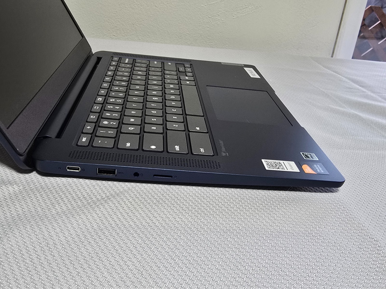 Lenovo IP Slim 3 Chrome Touch Screen