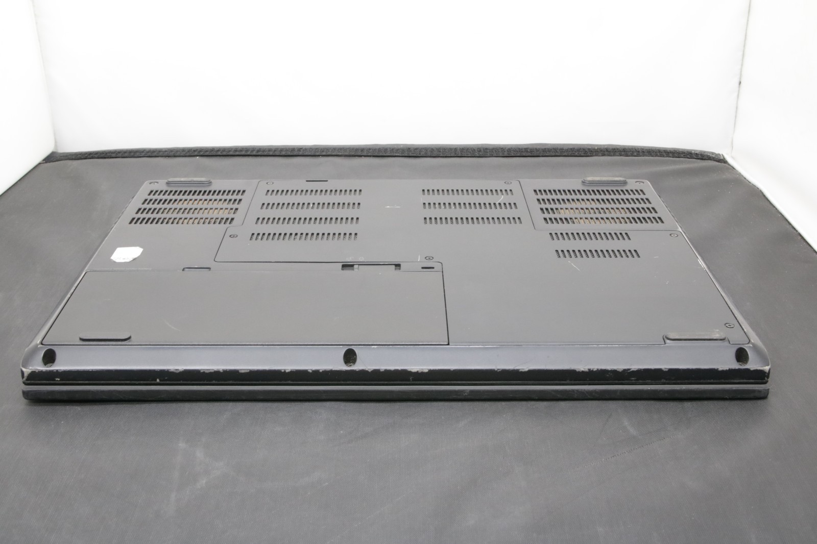 Lenovo ThinkPad P52 – i7-8850H – 16GB, 512GB, Windows 11 +Adapter