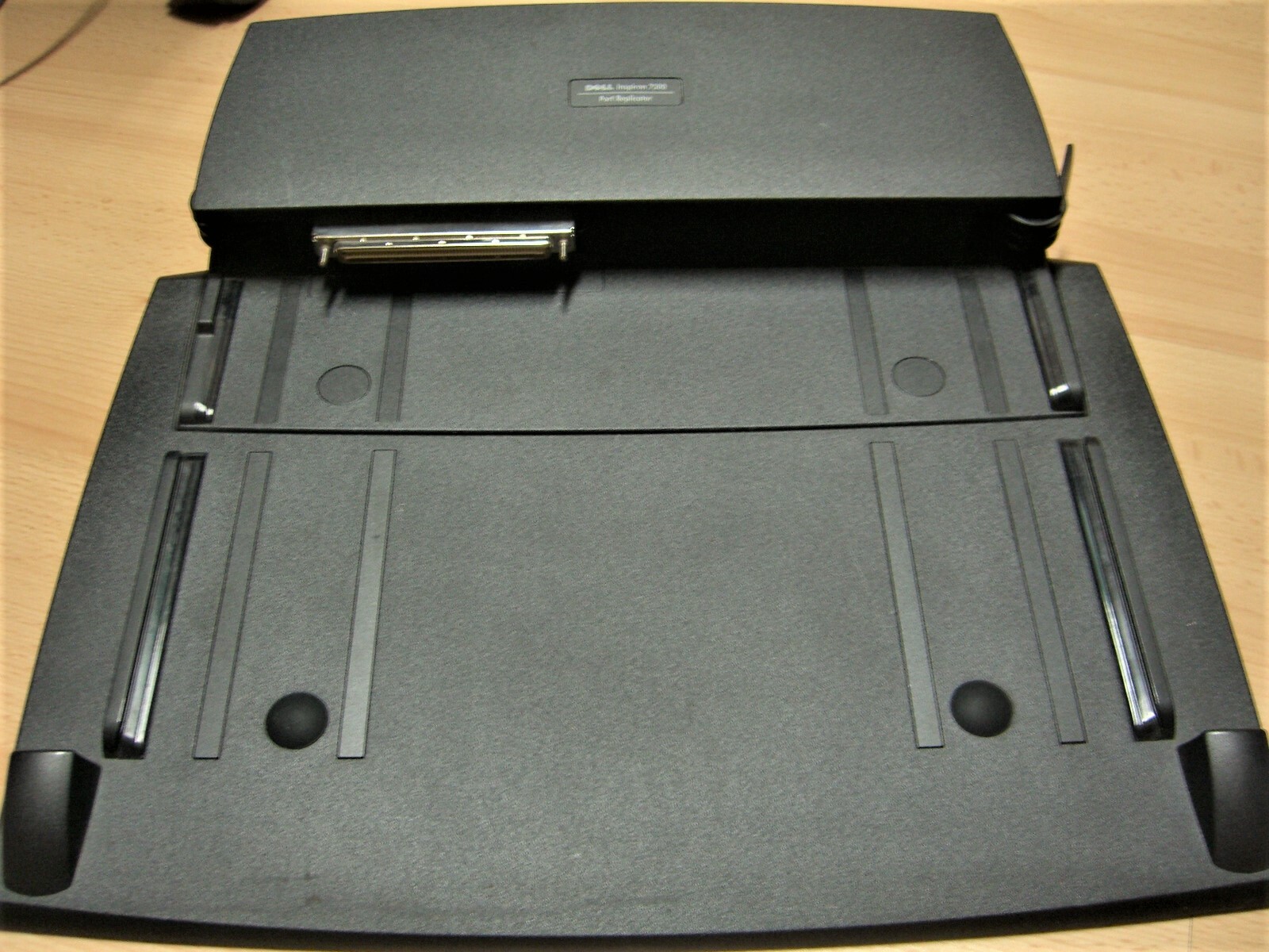Old Dell Inspiron 7500 Laptop w/CPU/HD/Rams & Dock for collector (Working As Is)