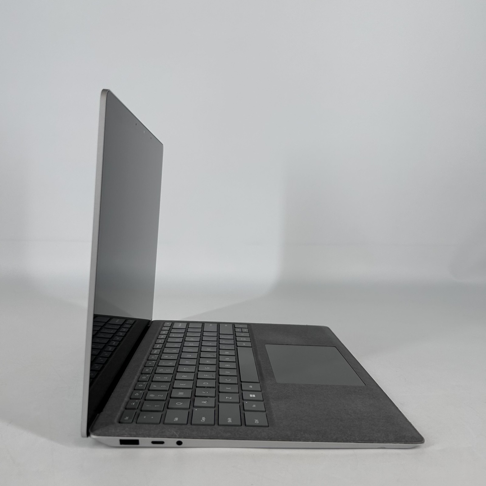 Microsoft Surface Laptop 4 13.5 2K TOUCH 2.2 GHz Ryzen 5 4680U 16GB 256GB SSD