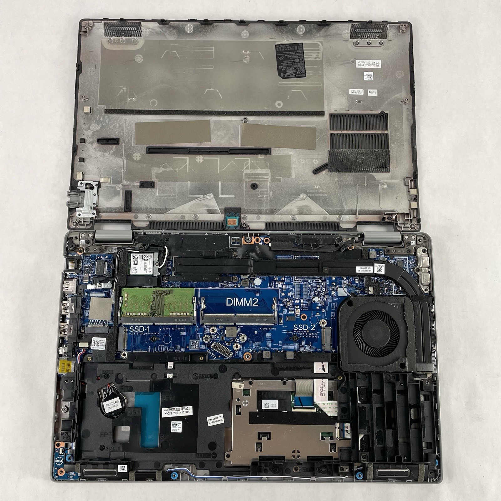 Dell Latitude 5520 15.6″ i5-1135G7 2.40 GHz 8GB RAM No SSD No OS No Battery READ