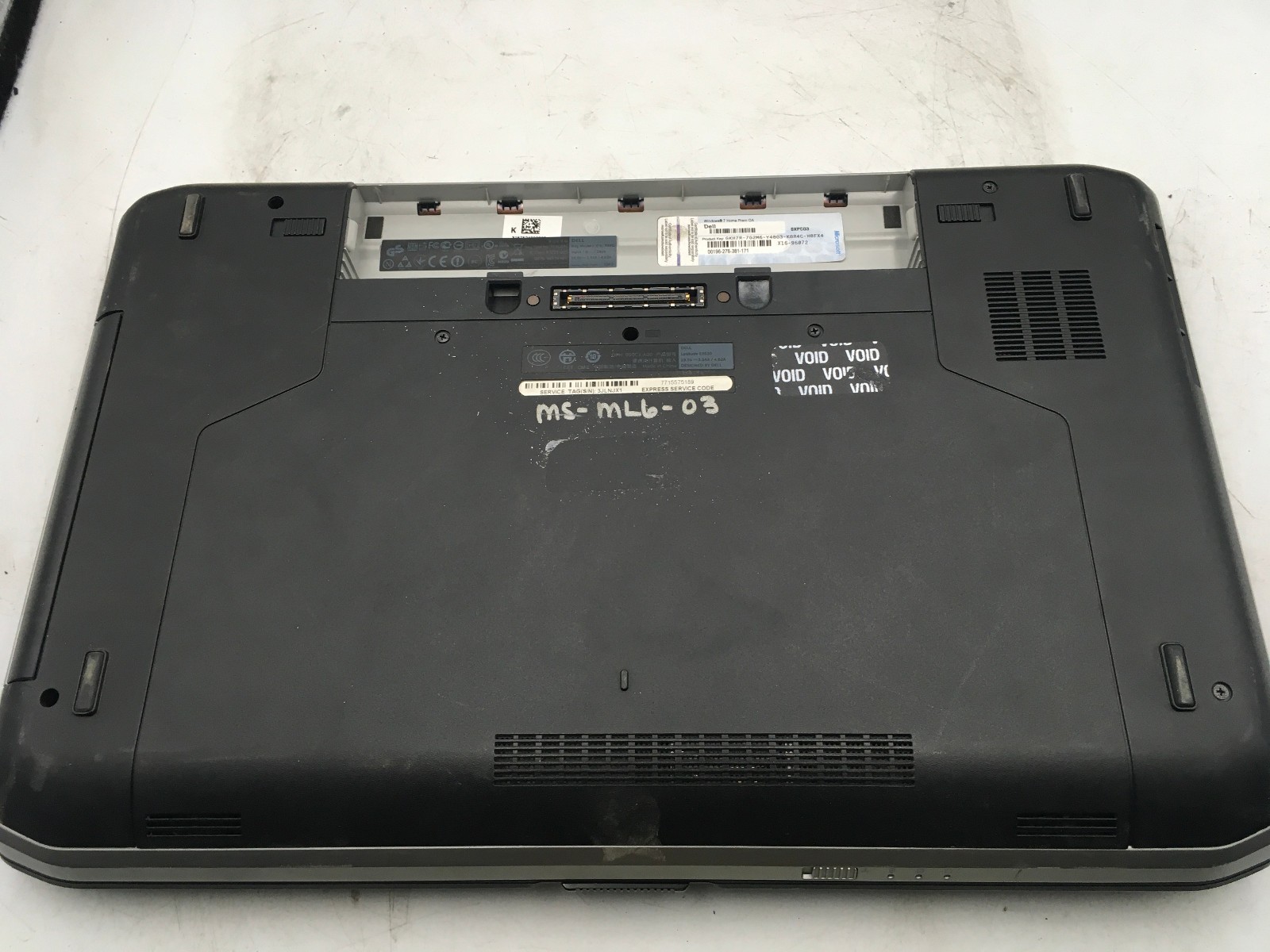 DELL LATITUDE E5530 – BOOTS TO BIOS/LOCKED – INTEL I3 3120M – 4GB RAM – READ -BB