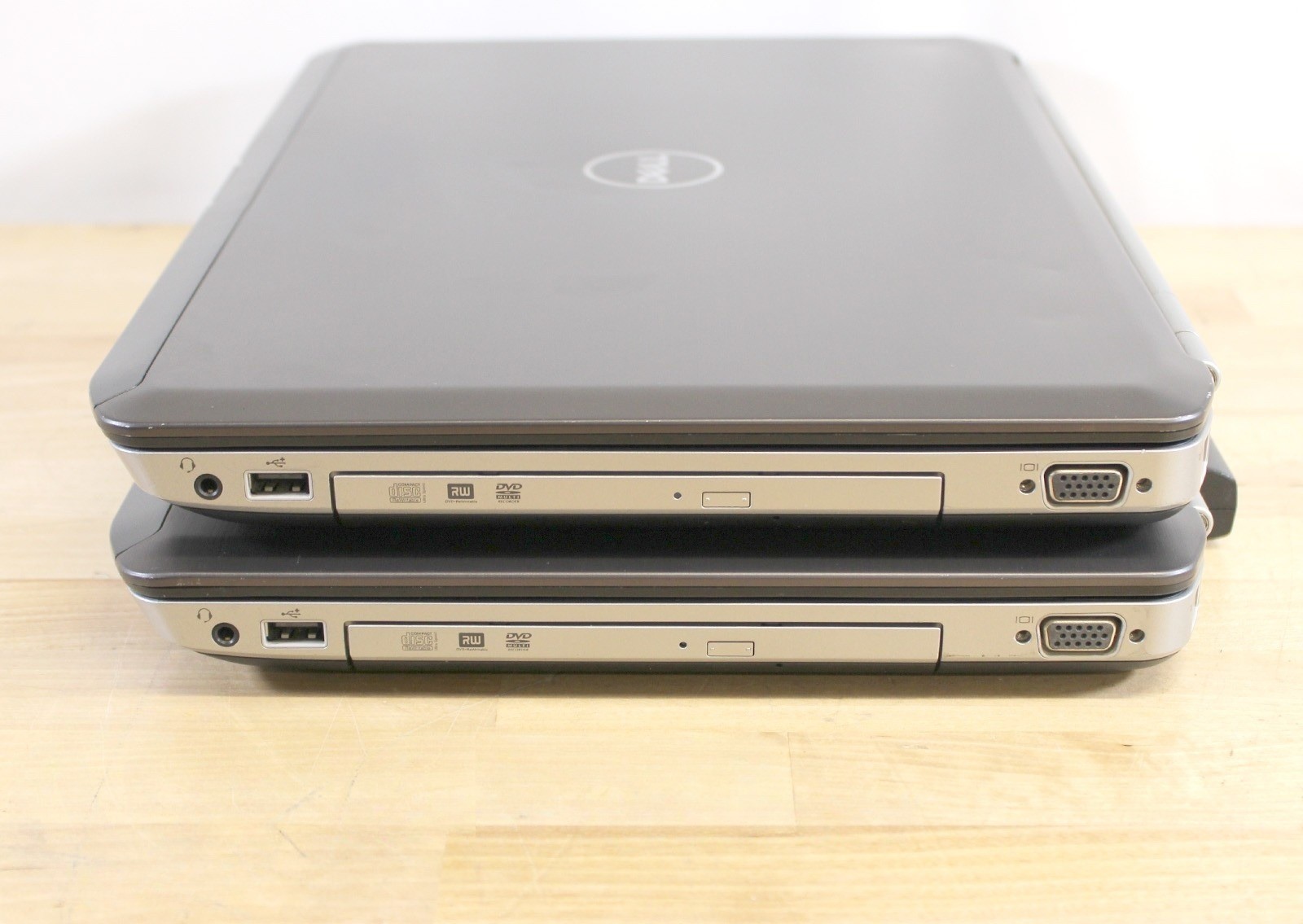 Lot of 2 Dell Latitude E5520 i5-2540M 2.60GHz 3GB RAM No Drive