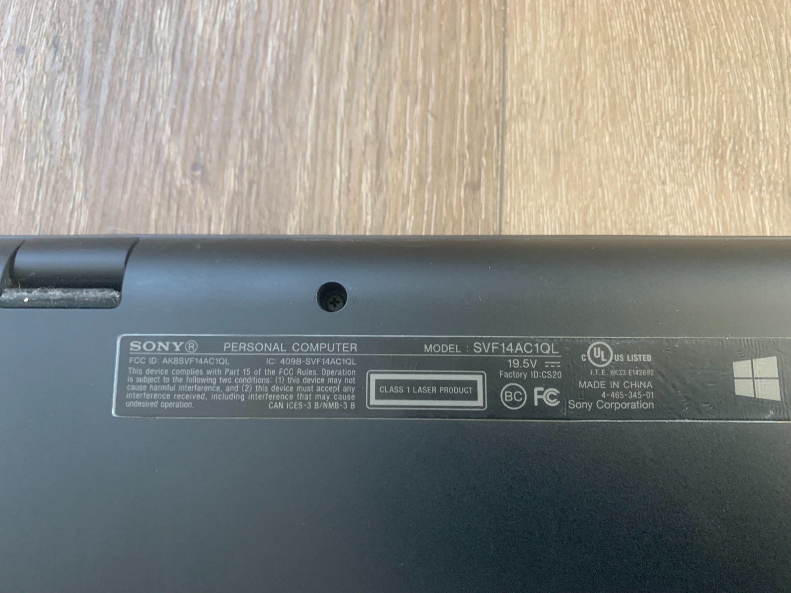 Sony SVF14AC1QL Laptop 14″ Intel Core i7-3537U 2.00GHz 8GB RAM 750GB HDD Win 8