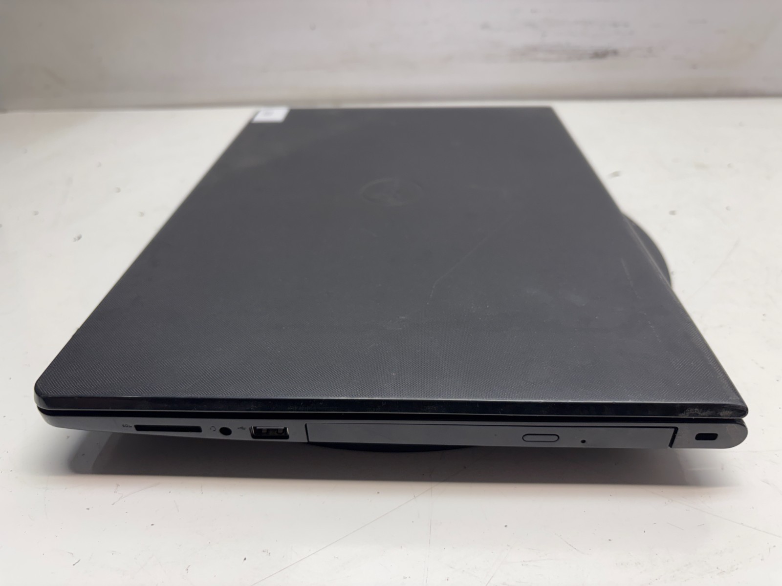 Dell Inspiron 15-3567 Intel I3-7100U 2.40GHz 6GB 1TB