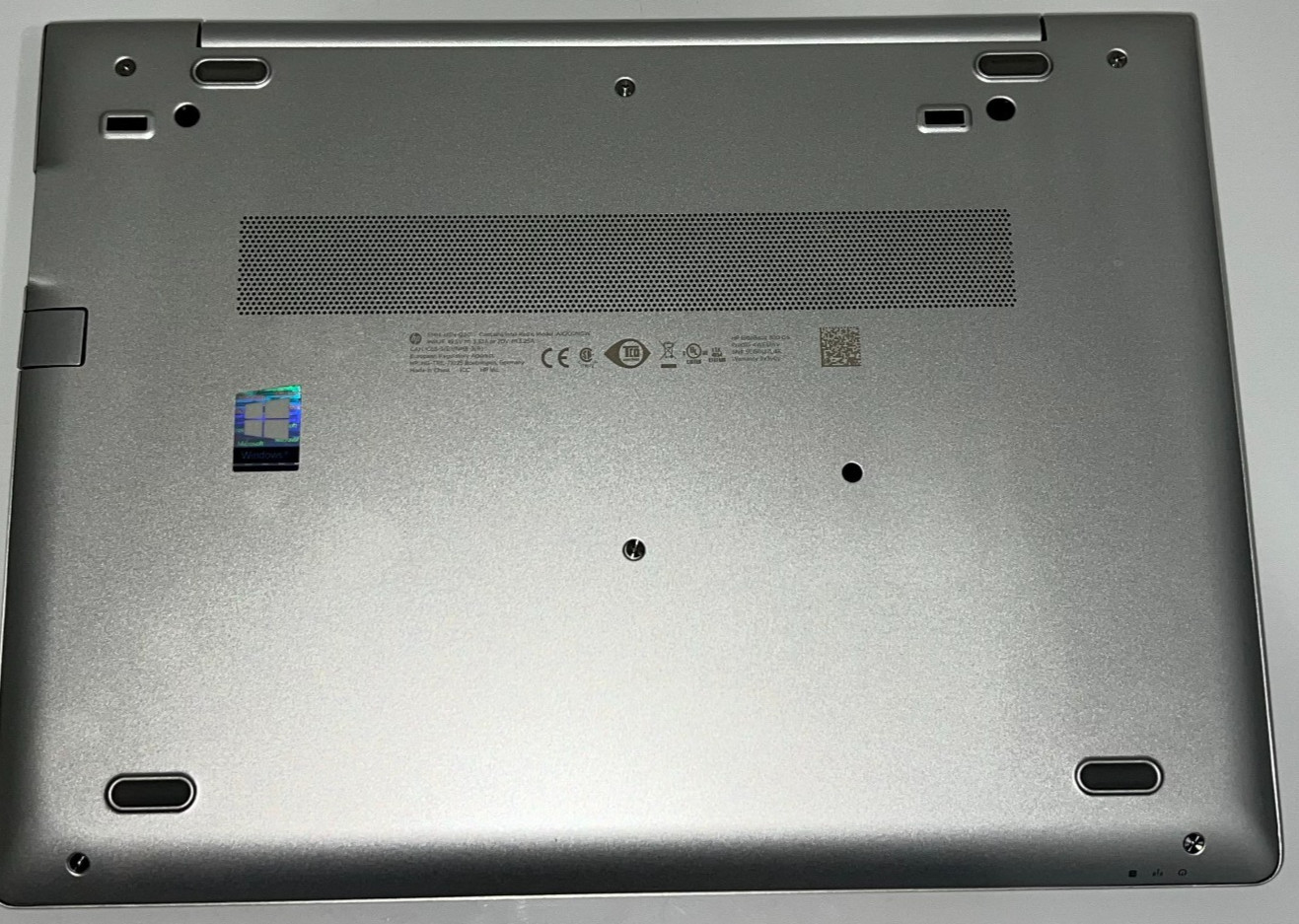 HP EliteBook 830 G6 13.3″ i7 1.80GHz 16GB RAM 1TB M.2 SSD NO OS