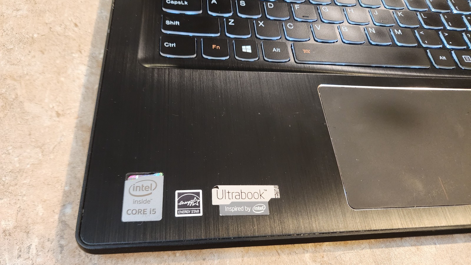 2-in-1 Touch Lenovo Yoga 3 80JH 14″ FHD i5-5200U 8GB RAM 256GB SSD Win 10