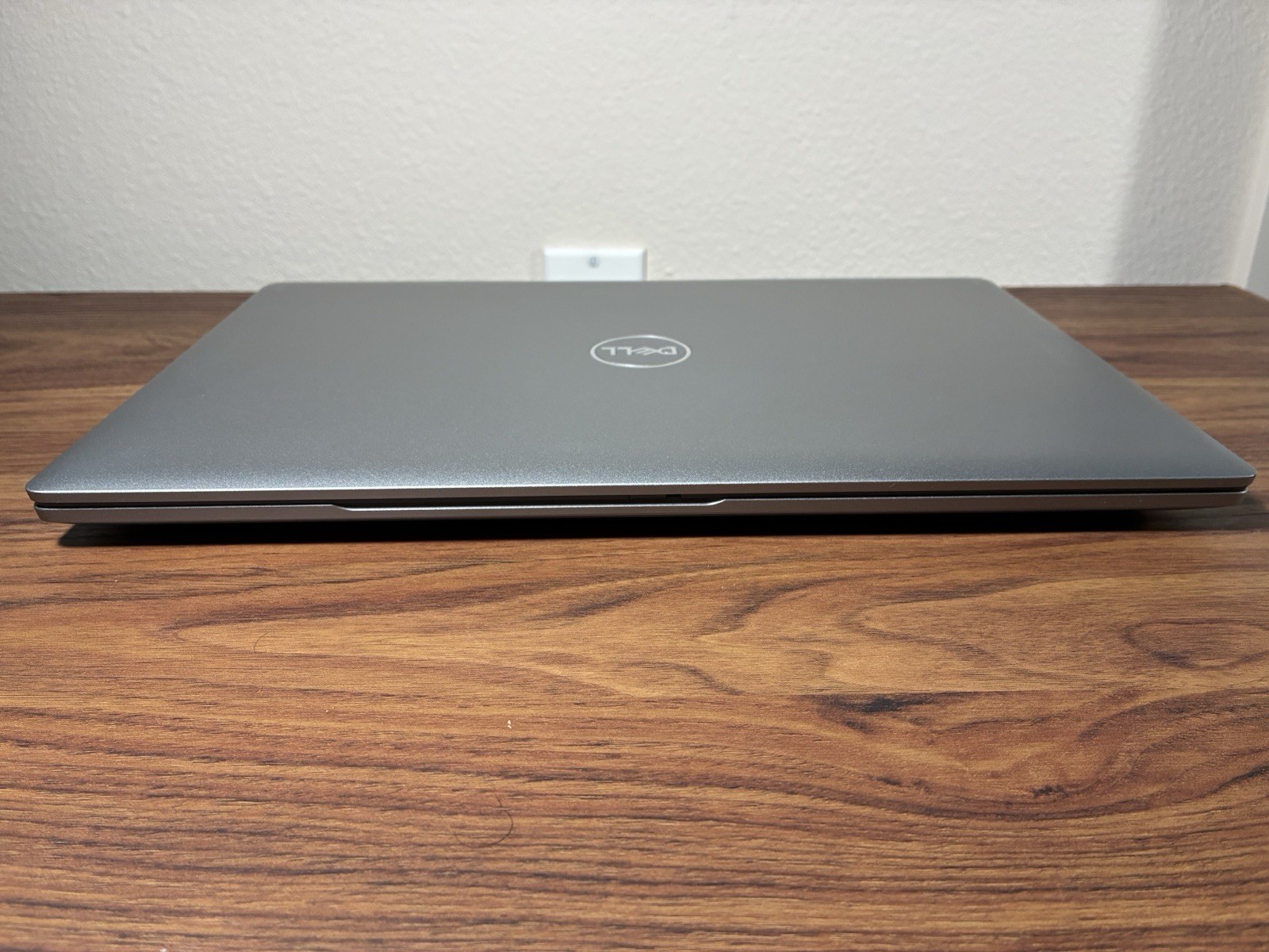 DELL Latitude 5550 Laptop Ultra 7 32GB RAM 1TB SSD 15.6” FHD WIN 11 W/AC!