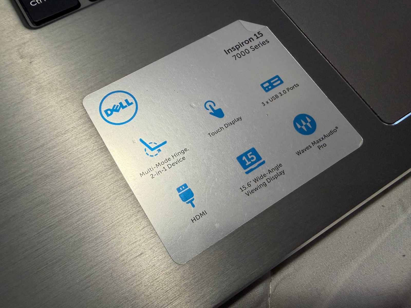 Laptop Dell Inspiron 15 7000 i5-6200U 8GB RAM 475GB SSD