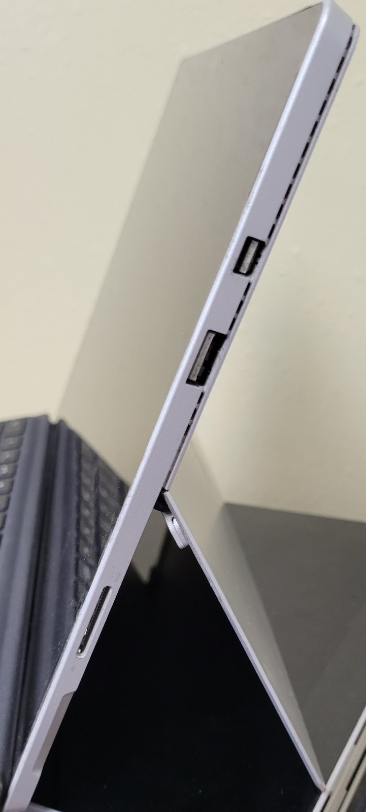 (Lot of 10)Surface Pro 5 i5-7300U 2.60GHz 4/8GB 128/256SSD No OS *READ*